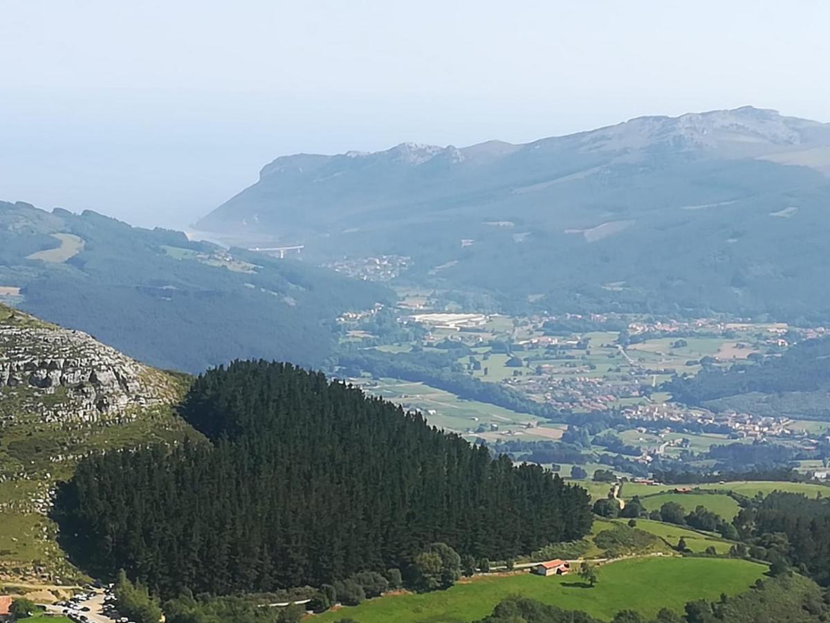 Apartamento Rio Agueera En Guriezo, Next To Castro Urdiales Y Bilbao Adino Eksteriør billede